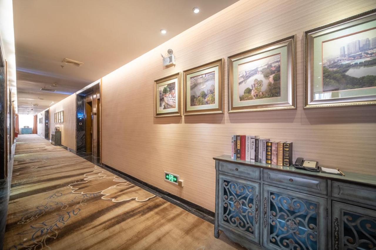Relteem Hotel Чжуншань Экстерьер фото